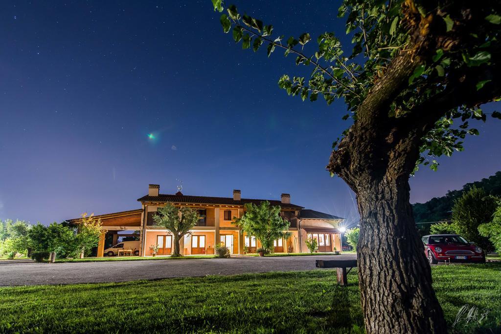 Agriturismo Morgan Montebelluna Bagian luar foto